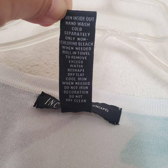 NWT INC International Concepts Women's XL Sequined Blurred Lilies Cardigan - Picture 4 of 15